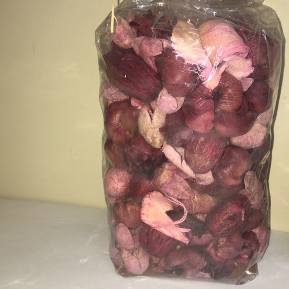 Lavender Scent Potpourri & Battery operated candle - Picture 9 of 13